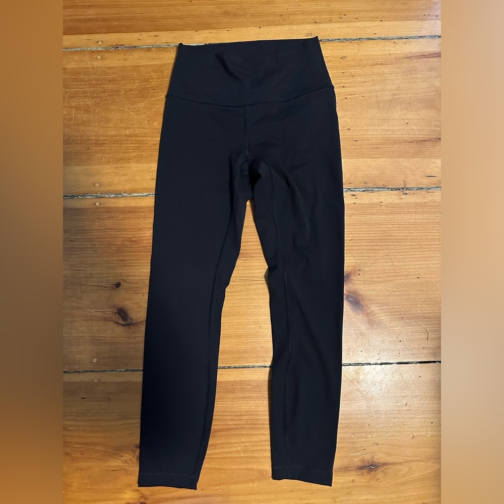 NWOT lululemon aligns 7/8